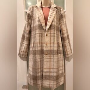 BB DAKOTA Cream and Brown Plaid Coat